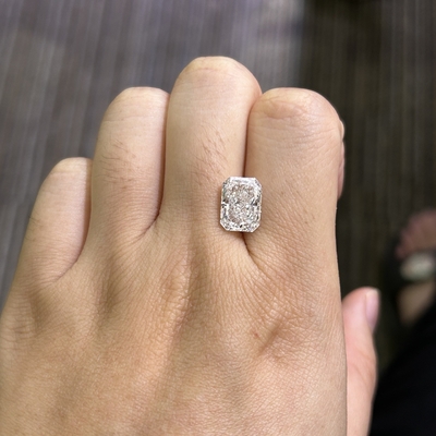 3.82 Carats Laboratório Criado Radiant Cut Diamante CVD E Cor VS1 Claridade EX VG N