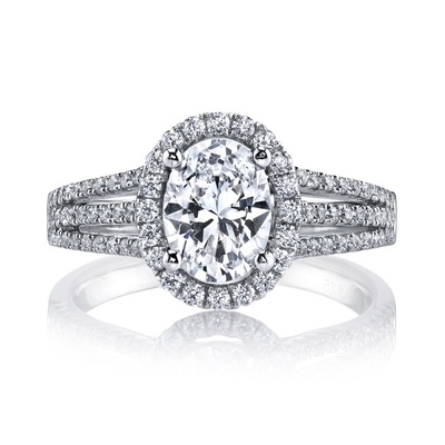 Classic Style Lab Diamond Wedding Band VVS Clarity HPHT Oval Cut Ring em Platina